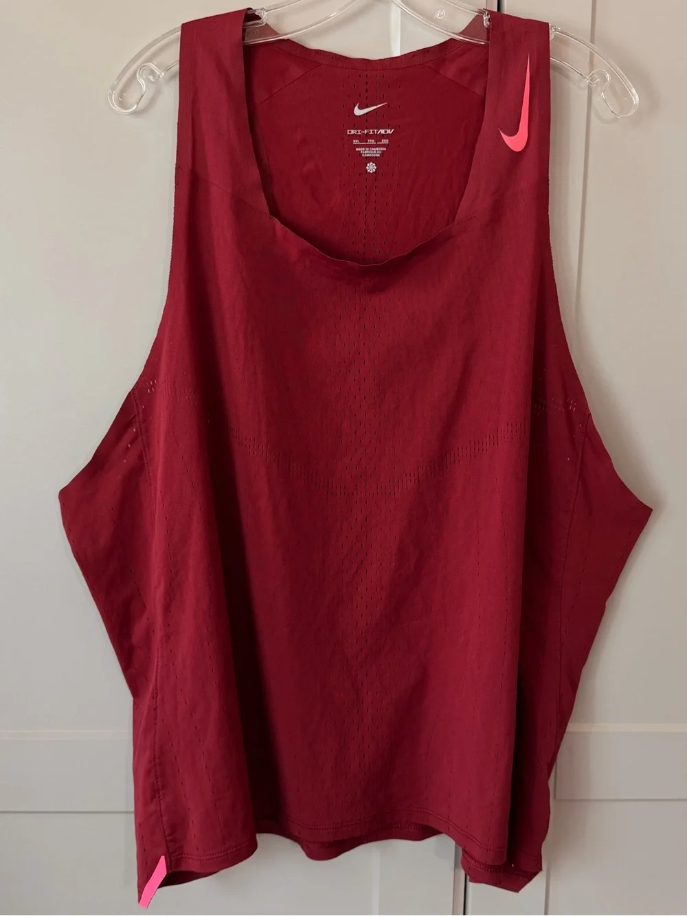 Nike Men’s Dri-Fit ADV Aeroswift Running Singlet Tank